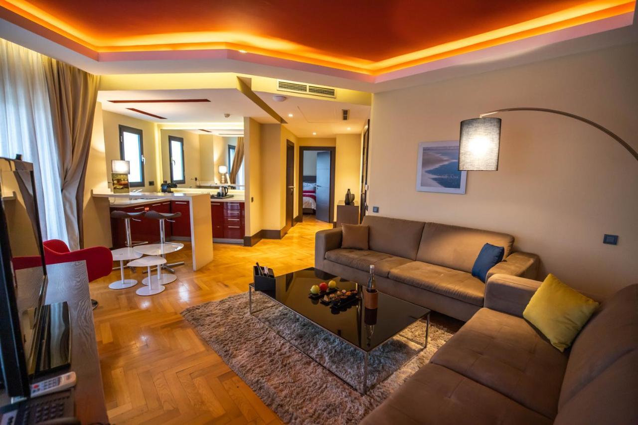 Gray Boutique Hotel Казабланка Екстериор снимка A suite at the hotel